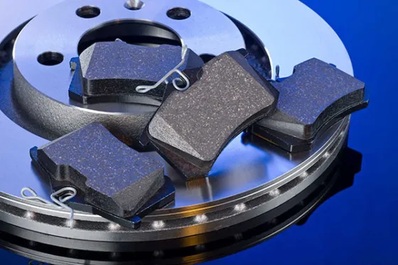 Ключевые свойства колодок в тормозной системе Чери Амулет