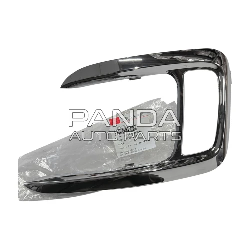 Решетка противотуманной фары правая хромированная ОРИГИНАЛ J69-2803524