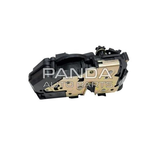 Замок дверей задній правий 1018011210