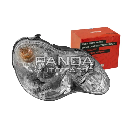 Фара передняя правая с корректором  SHINO 1017001027