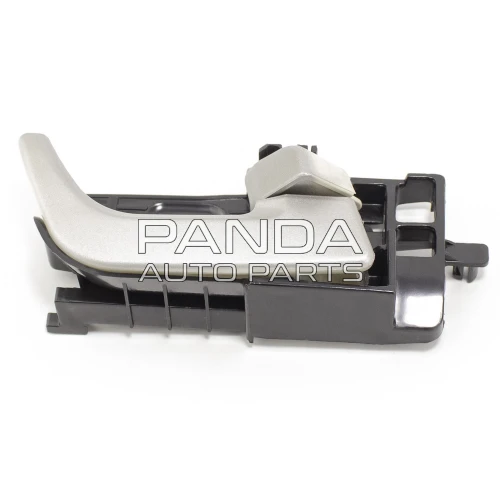 Ручка дверей внутрішня передня/задня права 1068002076