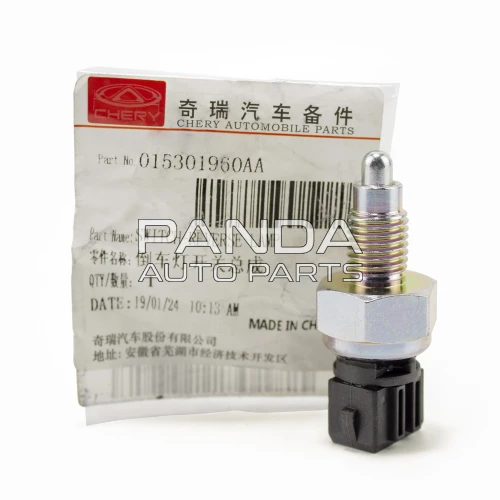 Датчик заднего хода ОРИГИНАЛ 020945415AA