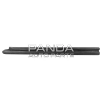 Накладка порога внутренняя передняя правая A11-5101040
