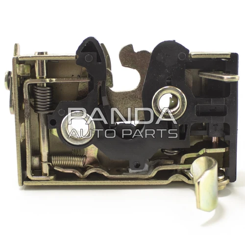 Замок дверей задній лівий A11-6205120